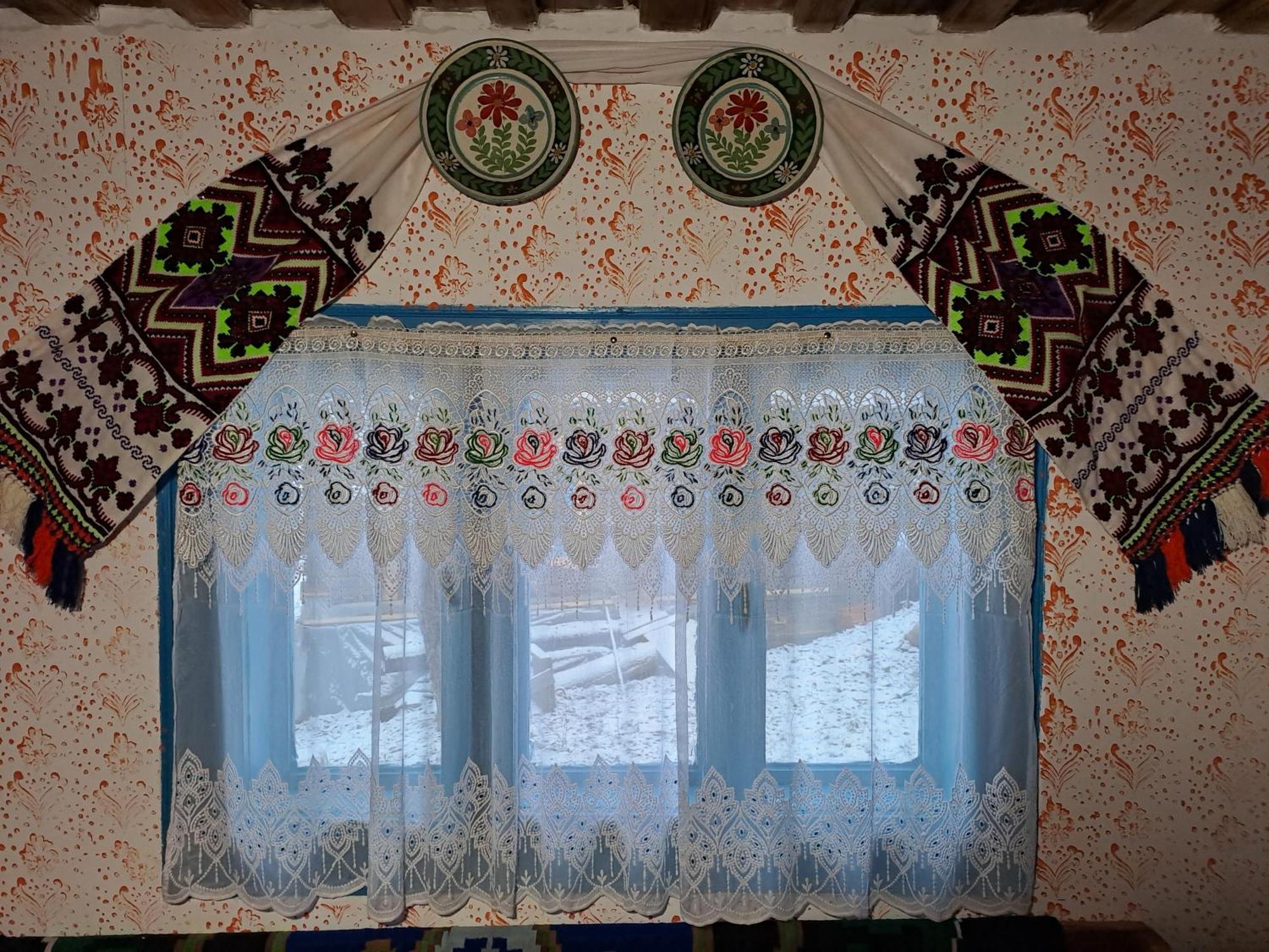 Complex Traditional Casuta Bunicilor-Breb Exterior foto
